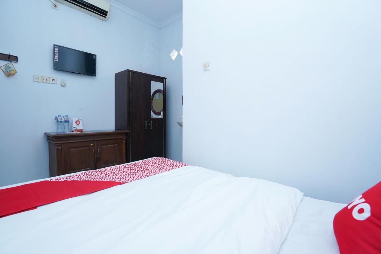 Oyo 2092 Menara Sakti Sejahtera Syariah 2* Sidoarjo
